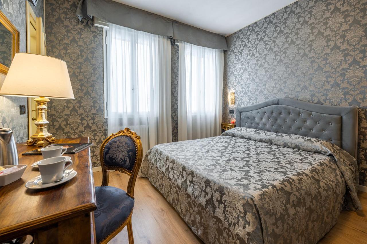 Hotel Apostoli Garden Venice Exterior photo