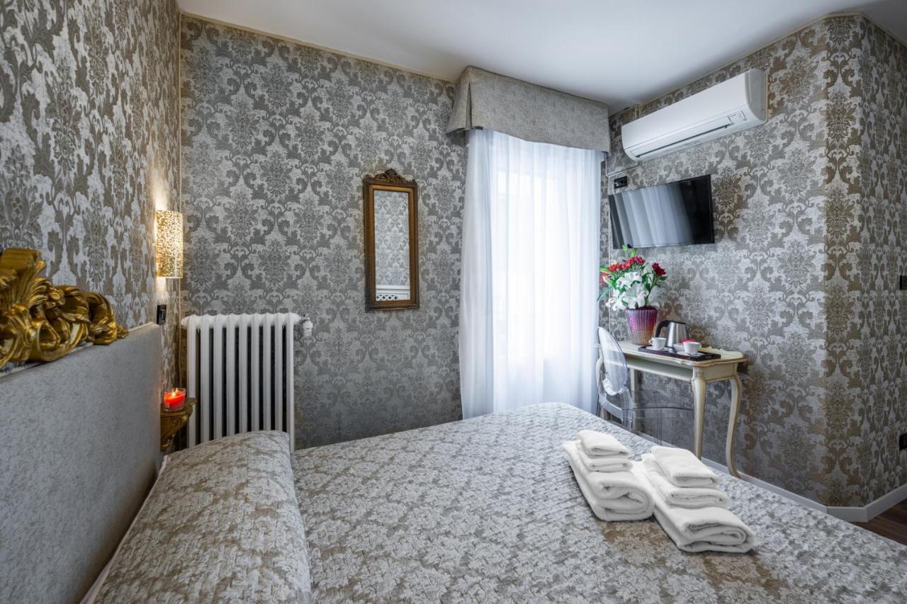 Hotel Apostoli Garden Venice Exterior photo
