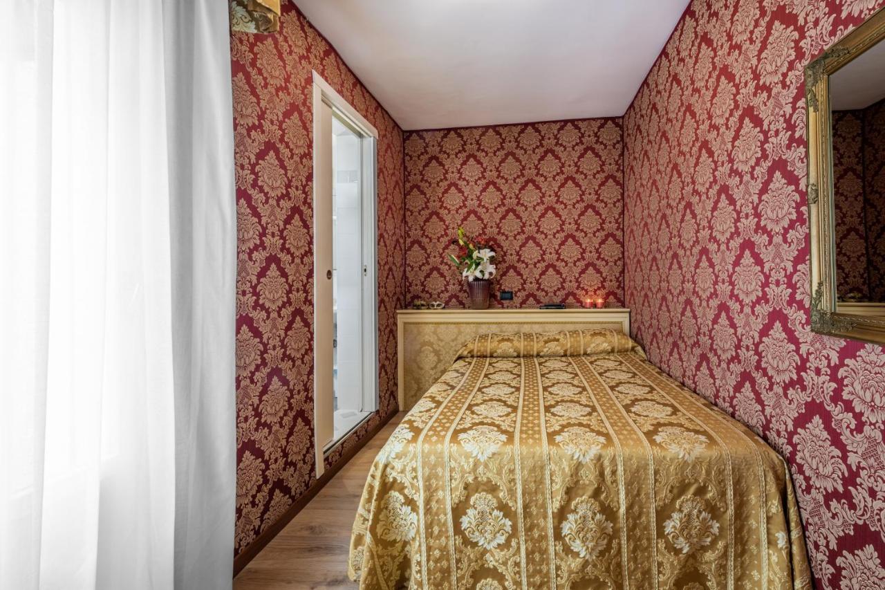 Hotel Apostoli Garden Venice Exterior photo